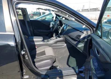 2023 Subaru Outback Premium z USA, uszkodzony, nr VIN 4S4BTAFCXP3157904